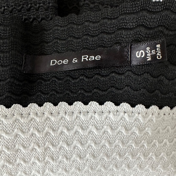 Doe & Rae Size small - Picture 6 of 7